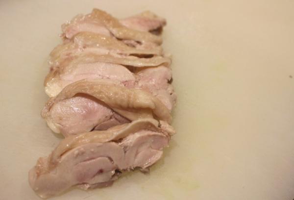 パクチー専門店に聞く。話題のパクチーにベストマッチな麺料理とは？