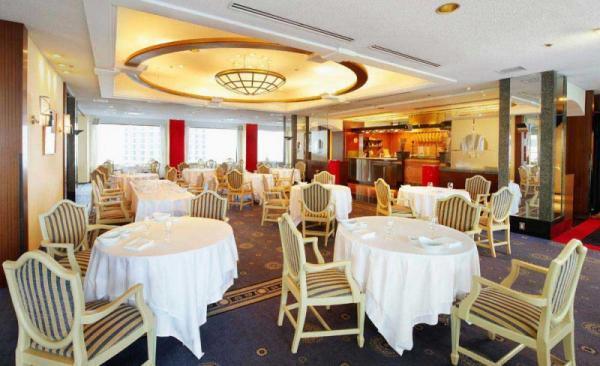 ちょっとリッチな【大人の休日】！ほろ酔い「昼シャン」を満喫できるスポット