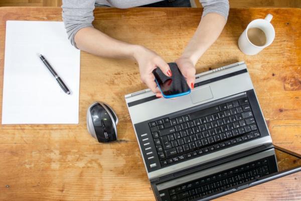 アラサー女性必見！【20代が忠告】おばさんっぽく感じる言動5選