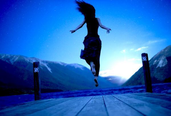 3分でさらばストレス！秋の夜長にしたい瞑想の方法【10月18～22日】