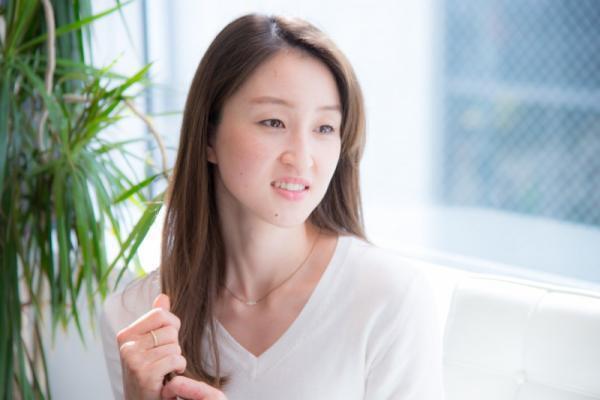 冬の天敵【乾燥・静電気】髪のパサつき、広がりを防ぐ方法とは？