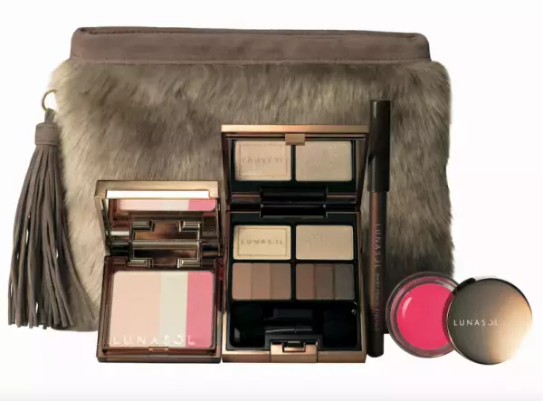 売り切れる前に要チェック！30代女子が買うべき限定コフレ3選