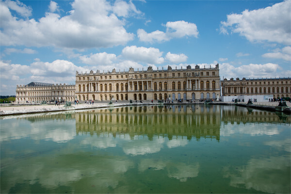 週末は美術館で女を磨け！注目の【マリー・アントワネット展】見どころは？