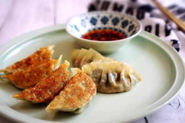 【生理中の鉄分チャージに】レバーとほうれん草の餃子レシピ