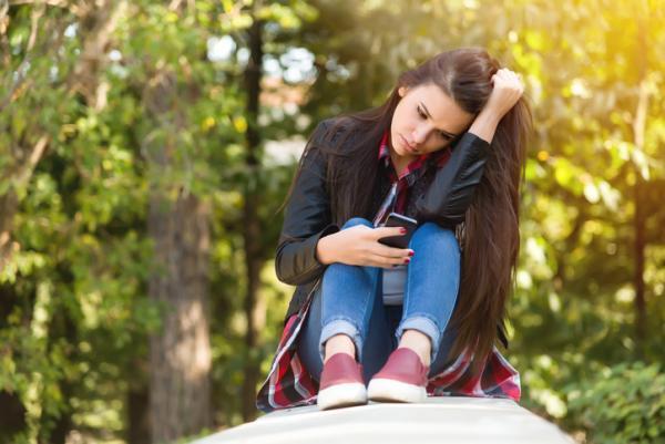 若い女子のやり方じゃダメ！35歳からの「恋愛LINEテク」4つの掟