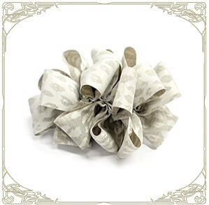 ※読者プレゼントあり※アラサーでも安心してつけられる！ 高級感とデザインが光る〝大人女史“のためのヘアアクセサリー