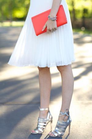 夏にレギンスはあり？専門家が明かす「30代からの上手な肌見せファッション」の作り方【スタイリストの眼#007】