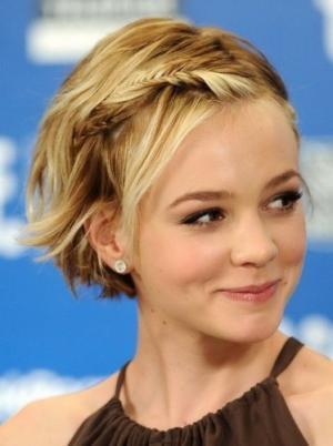 秋冬はこれ！不器用でも髪が短くてもカンタンにできちゃう万能ヘアアレンジ