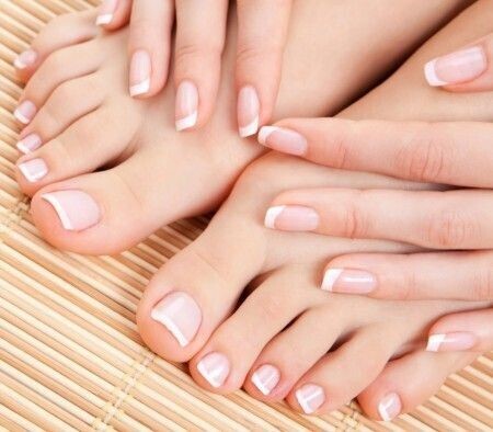 男性が注目するのはツメ！健康キレイな「指先から美人」になるための方法