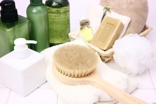 秋の美ボディづくり！ミランダ・カーも実践しているドライブラッシングって？