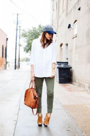 オトコの目線はあなたのもとへ！誰でも「美人オーラ」をまとえる髪型って？