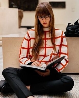 男を落とせる！本当の「めがね美人」がやっている大人の色気の出し方　