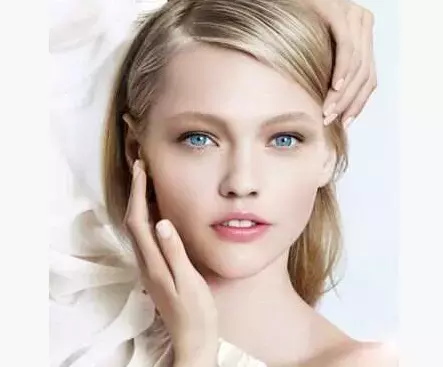 新しいコスメを買わなくてもできる！あなたの知らない美白ケアって？