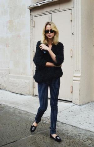 脱・地味なオンナ！流行の「ピンストライプ」を着こなすカンタンなルール