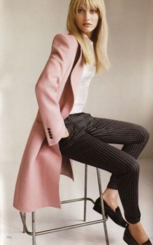 脱・地味なオンナ！流行の「ピンストライプ」を着こなすカンタンなルール