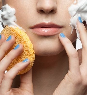 彼の顔が近づいても自信ある？アラサー女性がお肌に自信を持つためのスキンケア