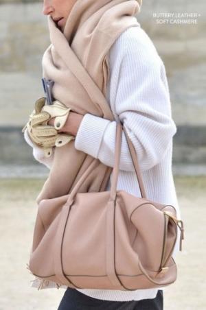 仕事で使える優秀バッグ！実用性もデザインもOKな秋冬のトレンドって!?