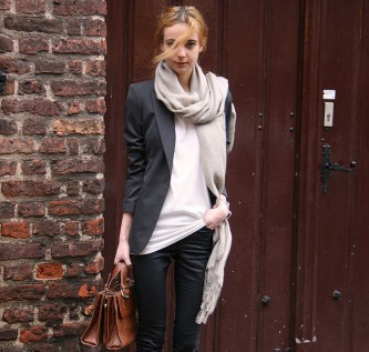 SALEで”買い”なのはストール！プロが教える「ヘビロテ間違いなし」の選びかた