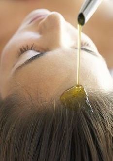 【美容師直伝】冬でも「パサつき知らず」のツヤ髪になれる4か条って？