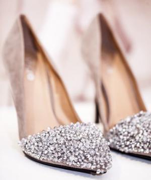 個性は作れる！デコアートで簡単おしゃれに「自分らしい」モノを手に入れよう！