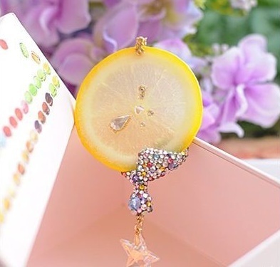 個性は作れる！デコアートで簡単おしゃれに「自分らしい」モノを手に入れよう！