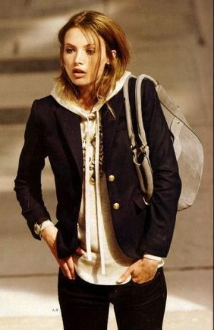 ヤンキーふうに着ないで！スエット、パーカーの「2013・オトナ女子的着こなし」3つのポイント