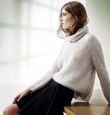 優秀ニットは「今年っぽい」のに来年も着られる!? 買わなきゃ損する冬ニットたち！