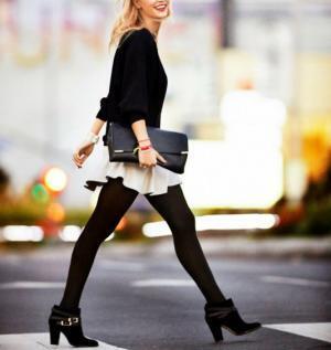 無難すぎる黒タイツは終わり！上品な色気がでる美脚・黒タイツの選び方