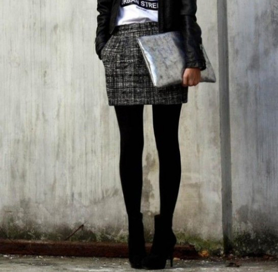 無難すぎる黒タイツは終わり！上品な色気がでる美脚・黒タイツの選び方