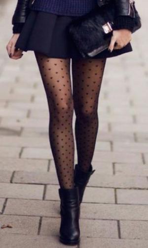 今冬モテタイツの第1位って!?「男受けする」タイツと「色気ゼロ」のタイツ