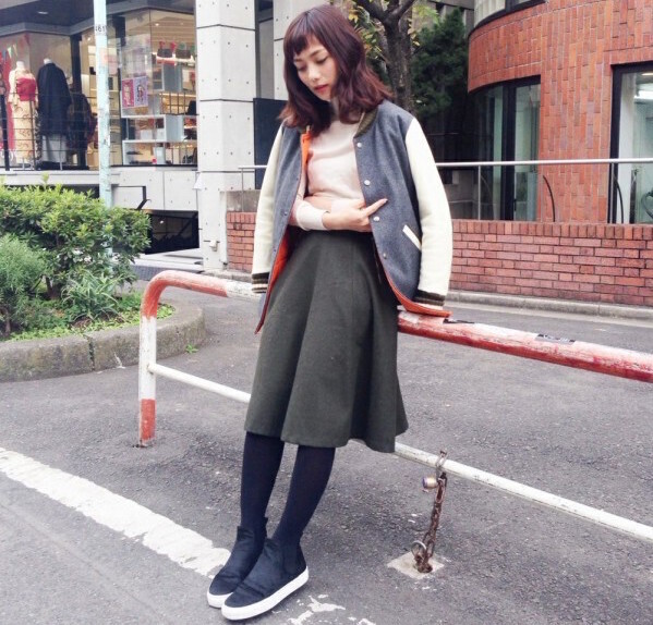 旬のミモレ丈スカートとコートのバランスって？オススメコーデとNG例