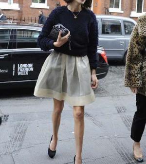 女子会でオシャレだけど「頑張り過ぎてない」ファッションになるアイテム4つ