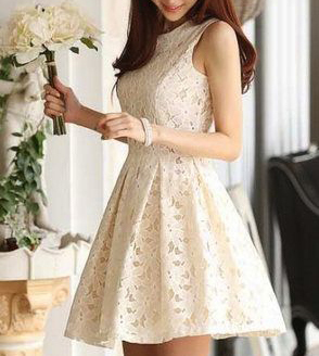 あなたも痛いかも!? 笑われる前に今時パーティーファッションを知るべし