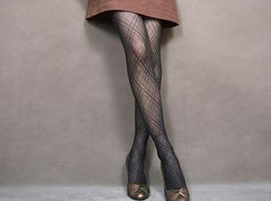 あなたも痛いかも!? 笑われる前に今時パーティーファッションを知るべし