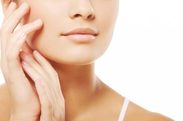 【髪にも肌にも！】米国美女たちが絶賛する「リンゴ酢」の美容ワザがすごい！