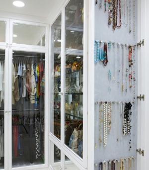 年末の大掃除で小物をオシャレに収納するアイディア