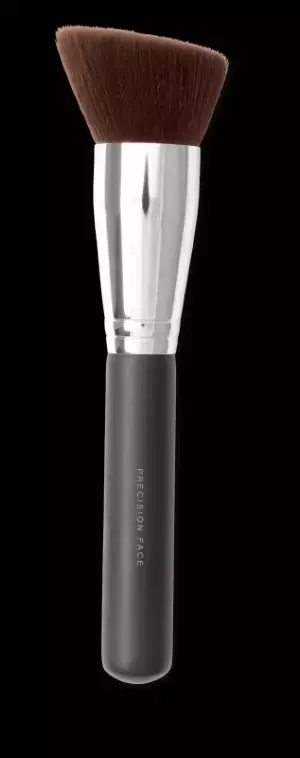 35歳でもナチュラル肌を実現できる「カバー力抜群」のファンデとは？