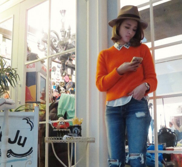 組み合わせ方で劇的に変わる！ニットをおしゃれに着こなす方法