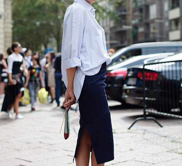 定番「白シャツ」の旬の着こなし方とは？一気にあかぬけオトナ女子に！