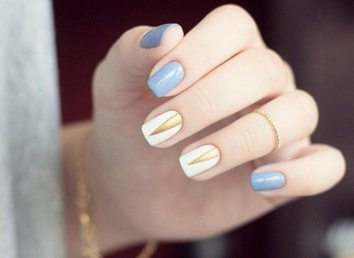 まだ寒いけど指先は春で可愛く！オフィスOKのオトナ女子向けネイル