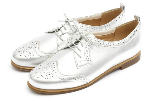 マスト買いの春のトレンド靴はこれ！オシャレなのに「楽ちん」シューズって？