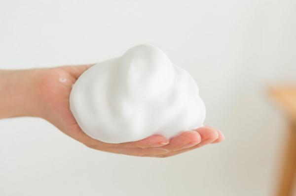 美肌はビジネスで有利になると判明！あなたの肌に透明感を持たせる方法って？