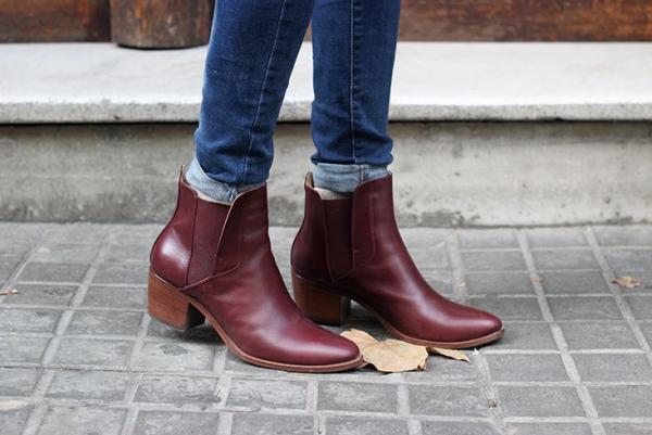 【家に靴があふれている人へ】美しくて機能的な「靴の収納」方法