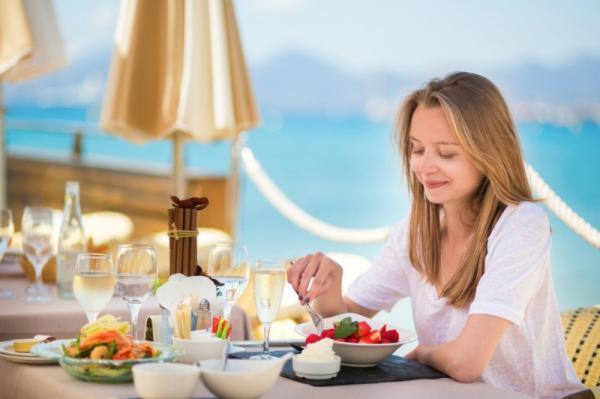 【日本初上陸！】たくさん食べても効果的にヤセられる画期的な方法って？