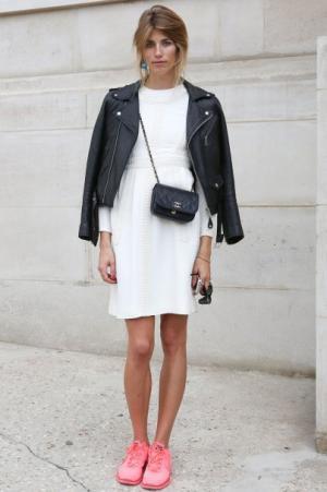 誰でも簡単！かっこよく「春色スニーカー」を履きこなすには？