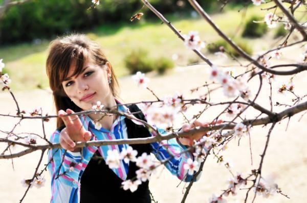 春の3大トレンドカラーを要チェック！誰でも旬のファッションスタイルに！