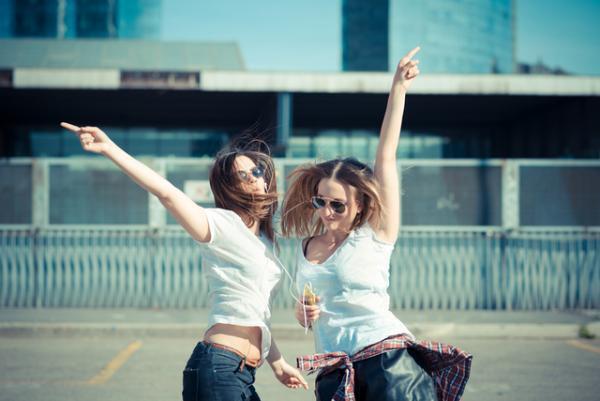 R30女子はぜひ！絶対に外せない春トレンド「デニムスタイル」を女らしく着こなすには？