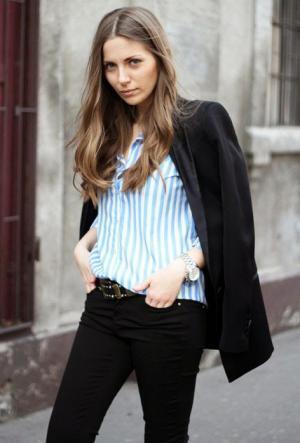 マンネリ通勤コーデが見違える！定番「黒のテーラードジャケット」を新鮮に着まわすテク