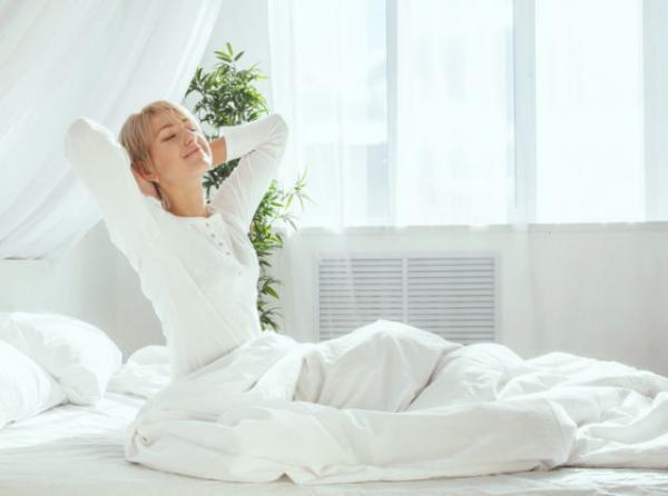 「朝だるい・・・」ならレモン水を！安価で美容効果がもりだくさん！