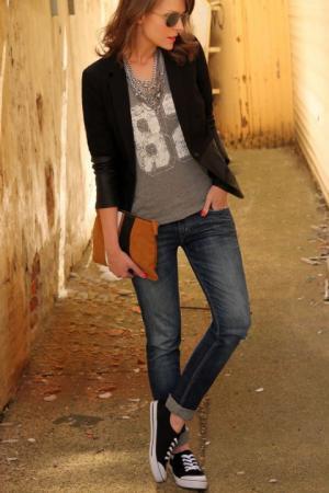 超簡単に旬スタイル！流行のスポーツミックスの大人っぽいコーデとは？